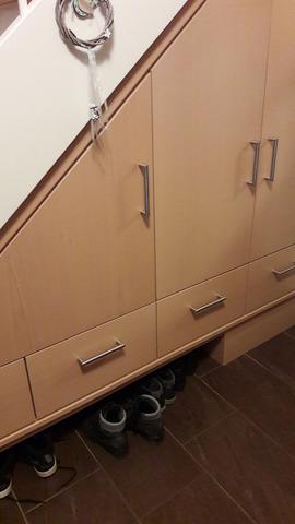 treppenschrank
